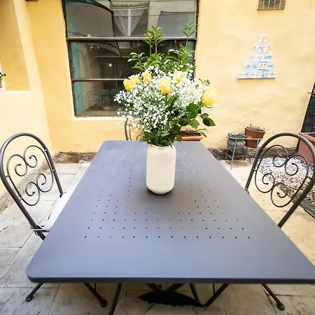 Madalina With Garden Apartman Lucca