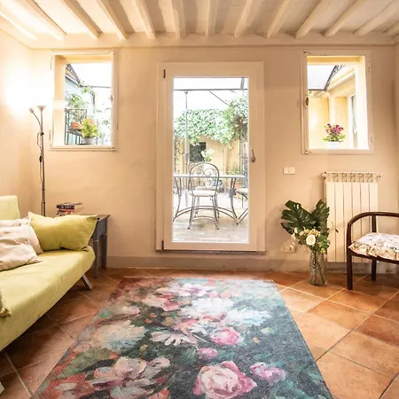 Apartman Madalina With Garden *